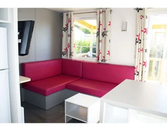 , Camping 3* à Argentonnay (Deux Sèvres) - Location Mobil Home pour 6 personnes - Photo N°3