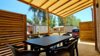 , Camping 4* à Hyères (Var) - Location Mobil Home pour 6 personnes - Photo N°3