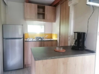 Camping L'Oasis du Berry 4*, Camping 4* à Saint Gaultier (Indre) - Location Chalet pour 5 personnes - Photo N°4