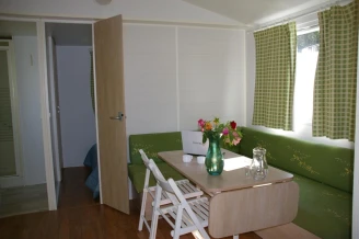 Camping LA CIGALINE - 3*, Camping 3* à Montpon Ménestérol (Dordogne) - Location Mobil Home pour 6 personnes - Photo N°3