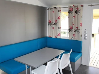 , Camping 4* à Saint Hilaire de Riez (Vendée) - Location Mobil Home pour 4 personnes - Photo N°3
