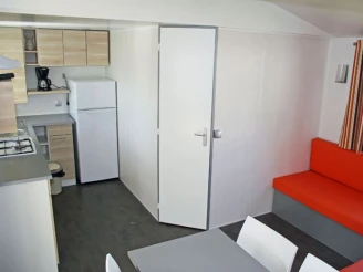 , Camping 4* à Saint Hilaire de Riez (Vendée) - Location Mobil Home pour 5 personnes - Photo N°3