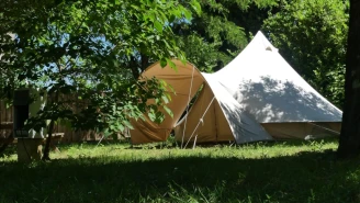 Camping La Résidence d'Eté 3*, Camping 3* à Saint Remèze (Ardèche) - Location Tente équipée pour 4 personnes - Photo N°4