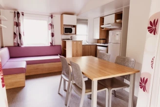 Camping Le Paradis - 4*, Camping 4* à Saint Laurent Médoc (Gironde) - Location Mobil Home pour 8 personnes - Photo N°4
