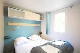 Camping Le Pinada - 3*, Camping 3* à Fabrezan (Aude) - Location Mobil Home pour 6 personnes - Photo N°3