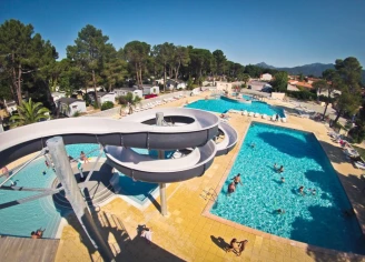 Camping Taxo Les Pins, Camping 4* à Argeles sur Mer (Pyrénées Orientales) - Location Mobil Home pour 4 personnes - Photo N°2