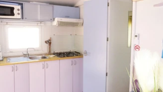 Camping Le Saint Clair 3*, Camping 3* à Moustiers Sainte Marie (Alpes de Haute Provence) - Location Mobil Home pour 2 personnes - Photo N°3