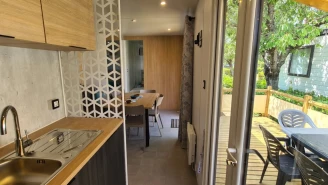 Camping Oxygène 3*, Camping 3* à Valensole (Alpes de Haute Provence) - Location Mobil Home pour 6 personnes - Photo N°4