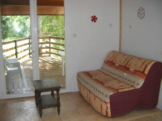 Camping Universal - 4*, Camping 4* à Rochegude (Gard) - Location Chalet pour 4 personnes - Photo N°3