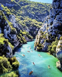 Camping Villages le Lavandin 3*, Camping 3* à Esparron de Verdon (Alpes de Haute Provence) - Location Bungalow pour 7 personnes - Photo N°2