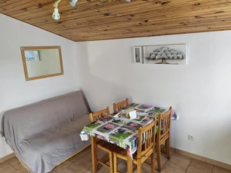 Camping de la Cascade, Camping 4* à Saint Rome de Tarn (Aveyron) - Location Chalet pour 4 personnes - Photo N°4