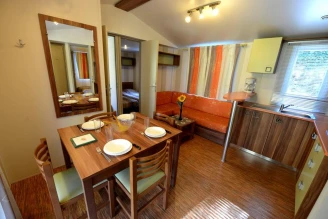 Camping de la Cascade, Camping 4* à Saint Rome de Tarn (Aveyron) - Location Mobil Home pour 6 personnes - Photo N°3