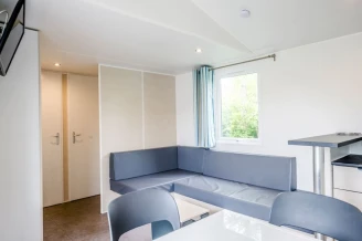 Camping des Lacs - 4*, Camping 4* à Pressignac (Charente) - Location Mobil Home pour 8 personnes - Photo N°4