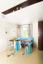 , Camping 3* à Castries (Hérault) - Location Mobil Home pour 4 personnes - Photo N°4