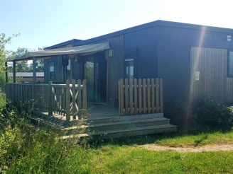 Lodges de Blois-Chambord 3*, Camping 3* à Mont près Chambord (Loir et Cher) - Location Bungalow pour 6 personnes - Photo N°4