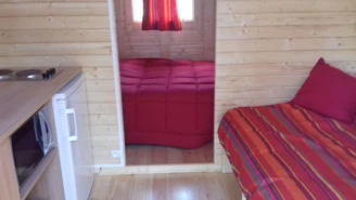 Lodges de Blois-Chambord 3*, Camping 3* à Mont près Chambord (Loir et Cher) - Location Cabane pour 3 personnes - Photo N°4