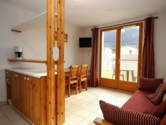 , Camping à Montbrun les Bains (Drôme) - Location Appartement pour 4 personnes - Photo N°3