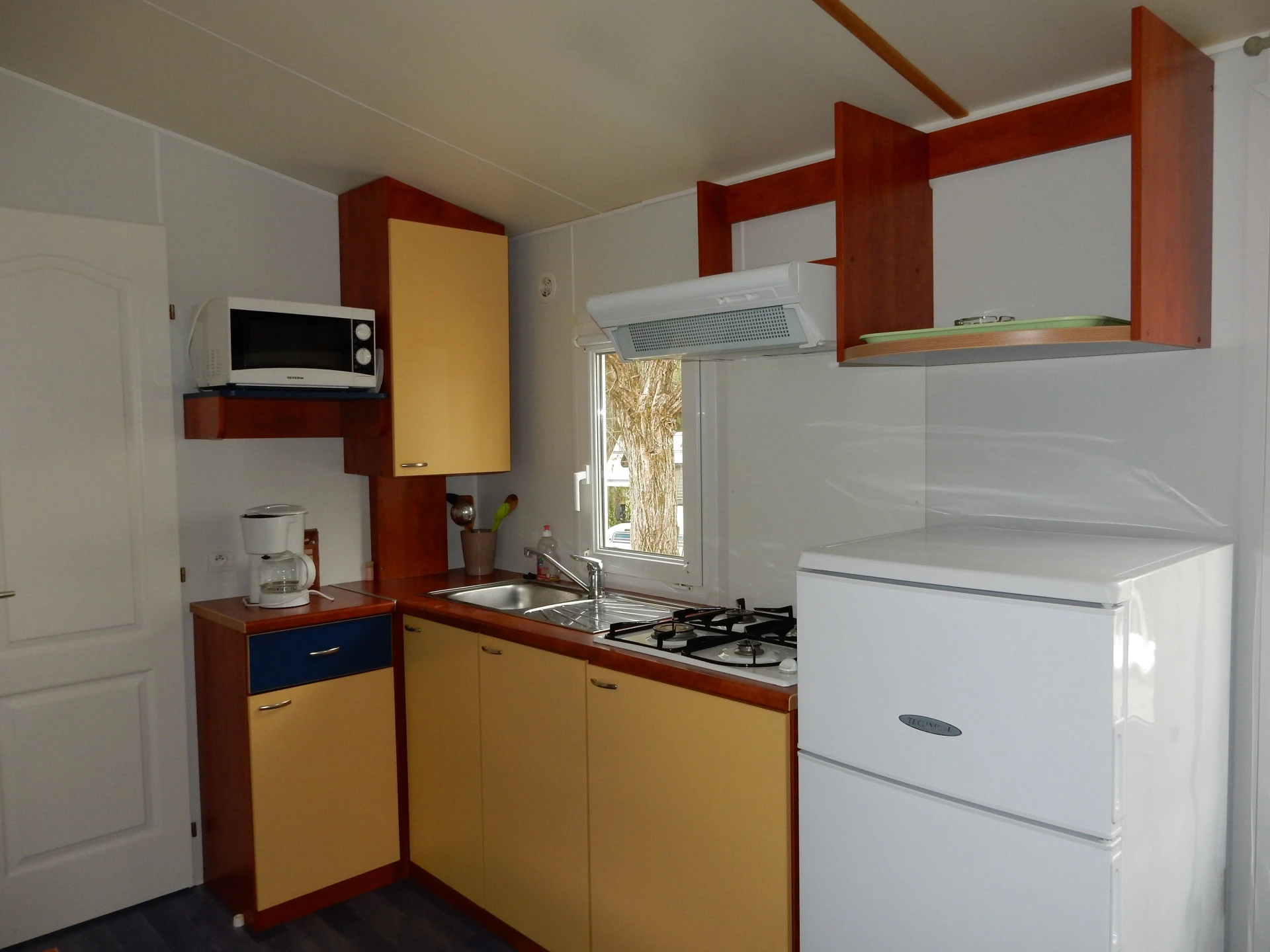 CAMPING LE CHENE-3*, Camping 3* à Tallard (Hautes Alpes) - Location Mobil Home pour 4 personnes - Photo N°5