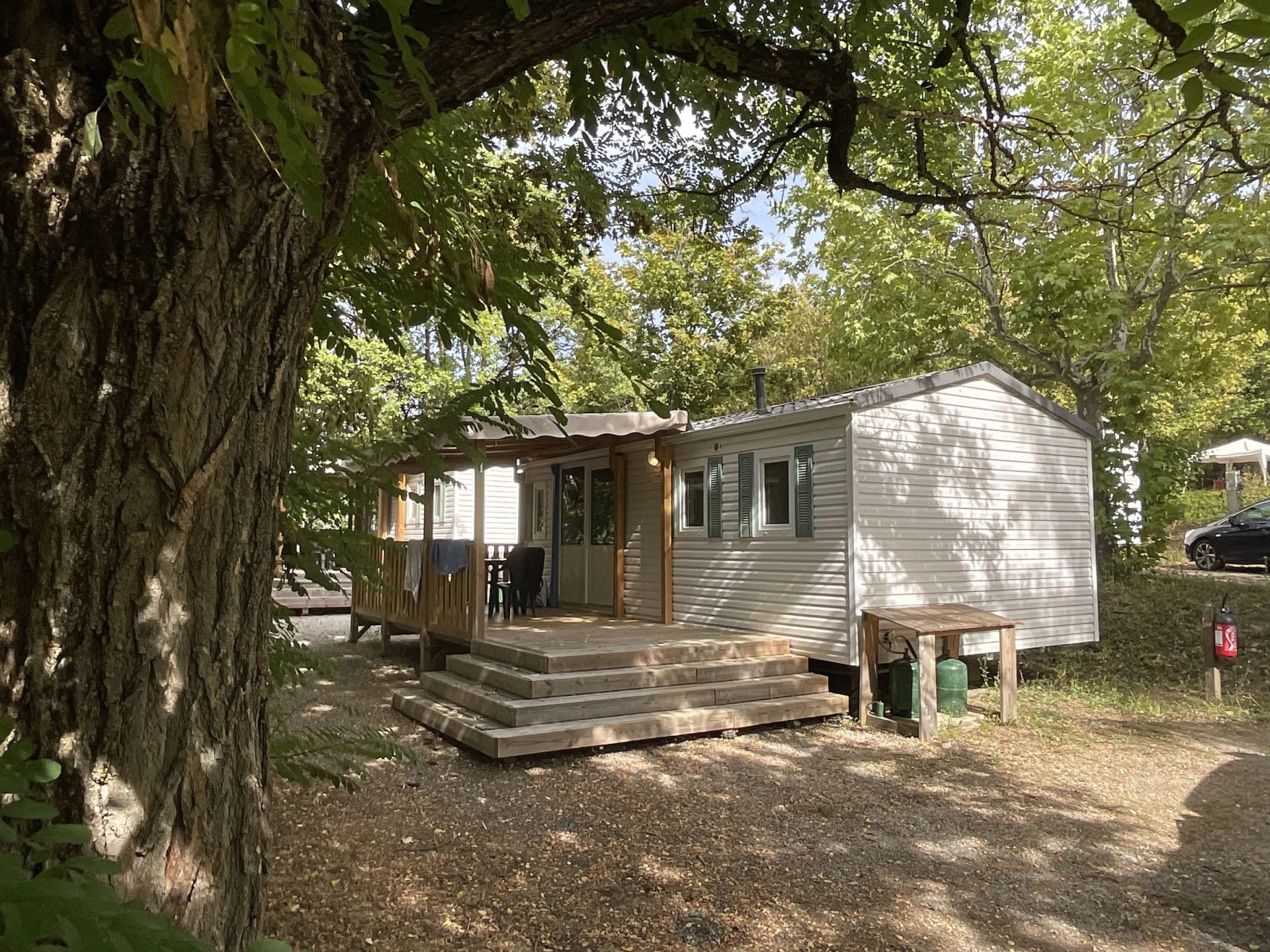 CAMPING LE CHENE-3*, Camping 3* à Tallard (Hautes Alpes) - Location Mobil Home pour 4 personnes - Photo N°9