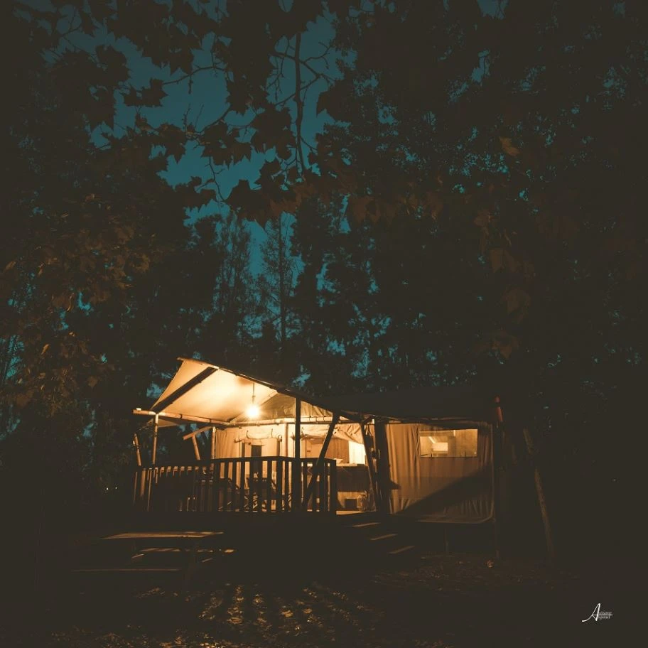 CAMPING U CASONE 3*, Camping à Ghisonaccia (Haute Corse) - Location Tente équipée pour 5 personnes - Photo N°9