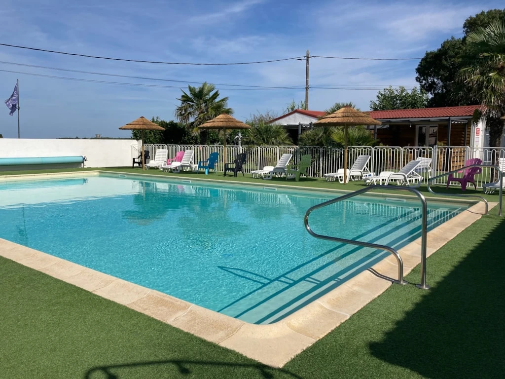 Camping Bleu Mer - 3*, Camping 3* à Saint Georges de Didonne (Charente Maritime) - Location Mobil Home pour 4 personnes - Photo N°2