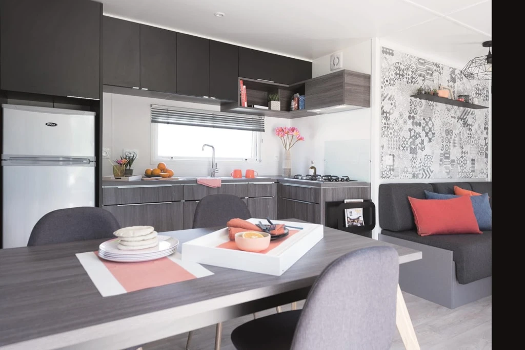 Camping Bleu Mer - 3*, Camping 3* à Saint Georges de Didonne (Charente Maritime) - Location Mobil Home pour 4 personnes - Photo N°6