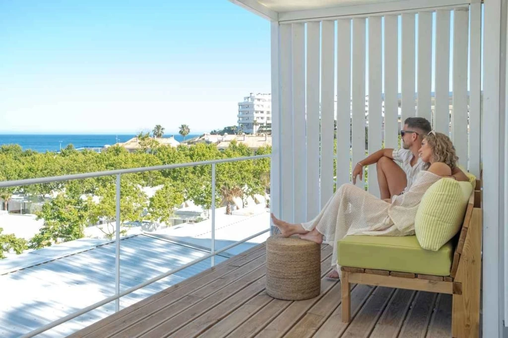 Camping Costa del Sol Glamping Village, Camping 4* à Fuengirola (Málaga) - Location Bungalow pour 5 personnes - Photo N°3