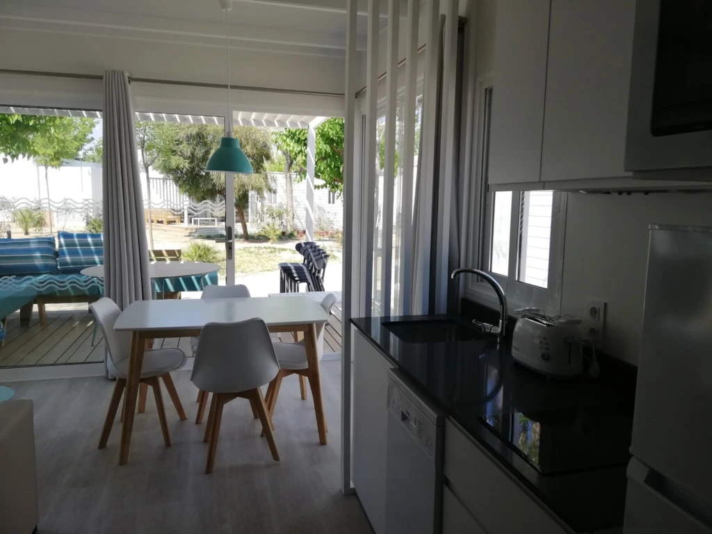 Camping Costa del Sol Glamping Village, Camping 4* à Fuengirola (Málaga) - Location Bungalow pour 5 personnes - Photo N°5