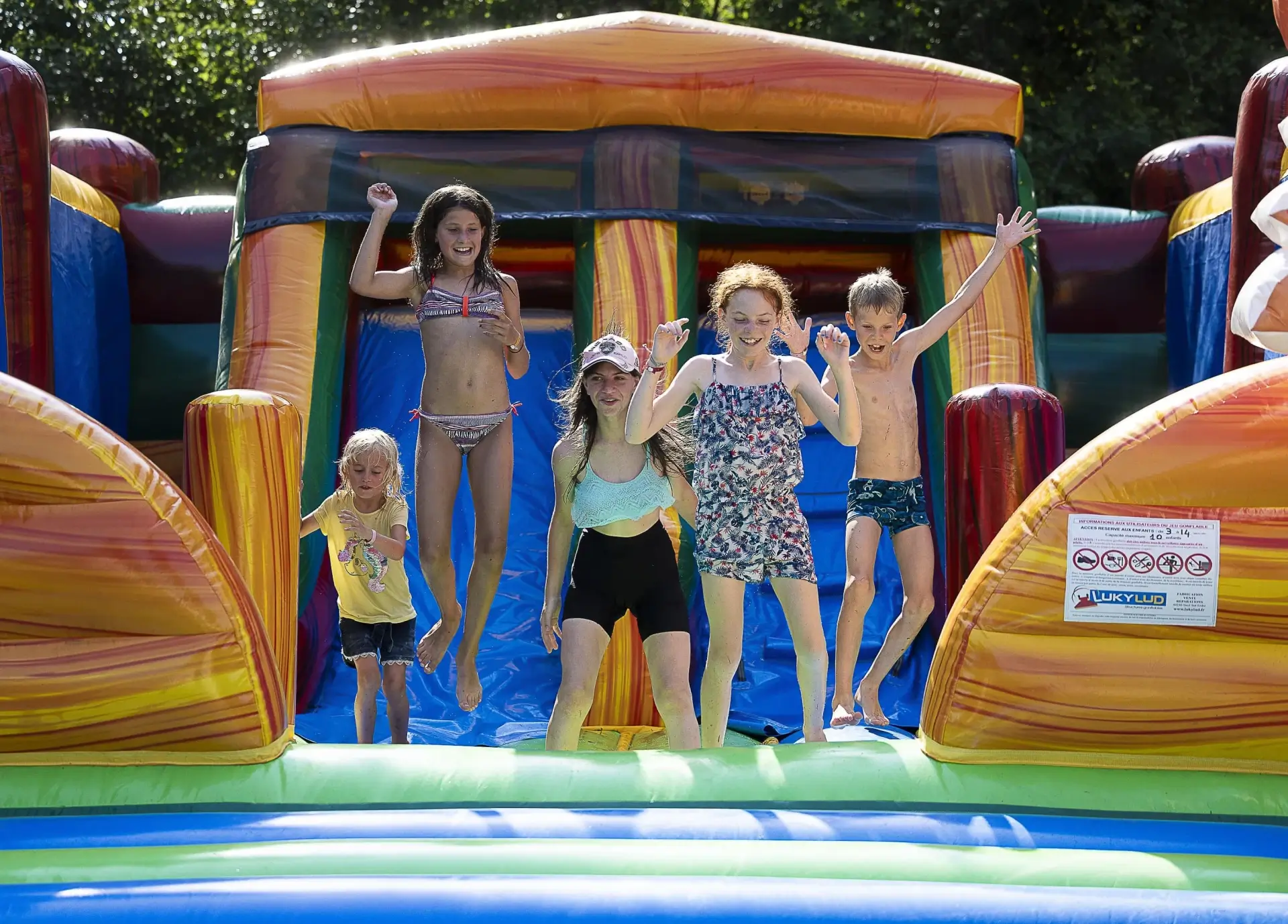 Camping LA CIGALINE - 3*, Camping 3* à Montpon Ménestérol (Dordogne) - Location Mobil Home pour 4 personnes - Photo N°16