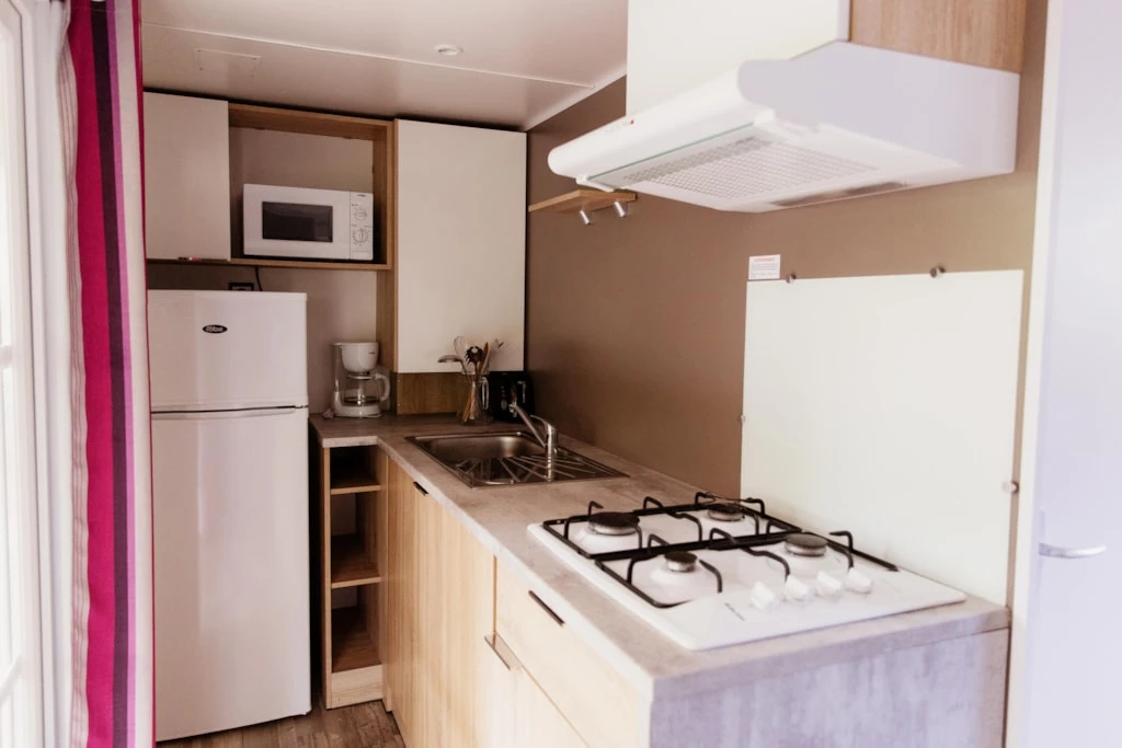 Camping Le Paradis - 4*, Camping 4* à Saint Laurent Médoc (Gironde) - Location Mobil Home pour 6 personnes - Photo N°4