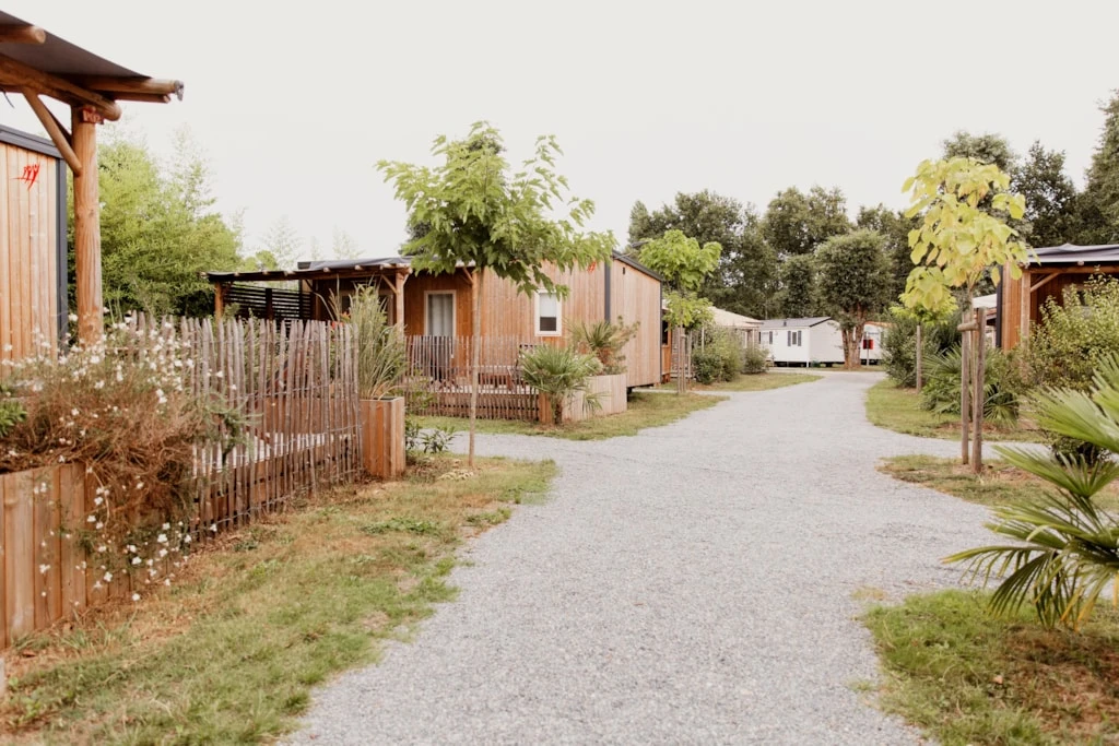 Camping Le Paradis - 4*, Camping 4* à Saint Laurent Médoc (Gironde) - Location Mobil Home pour 6 personnes - Photo N°8
