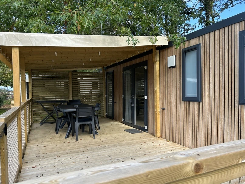 Camping Les Charmes - 4*, Camping 4* à Apremont (Vendée) - Location Mobil Home pour 8 personnes - Photo N°3