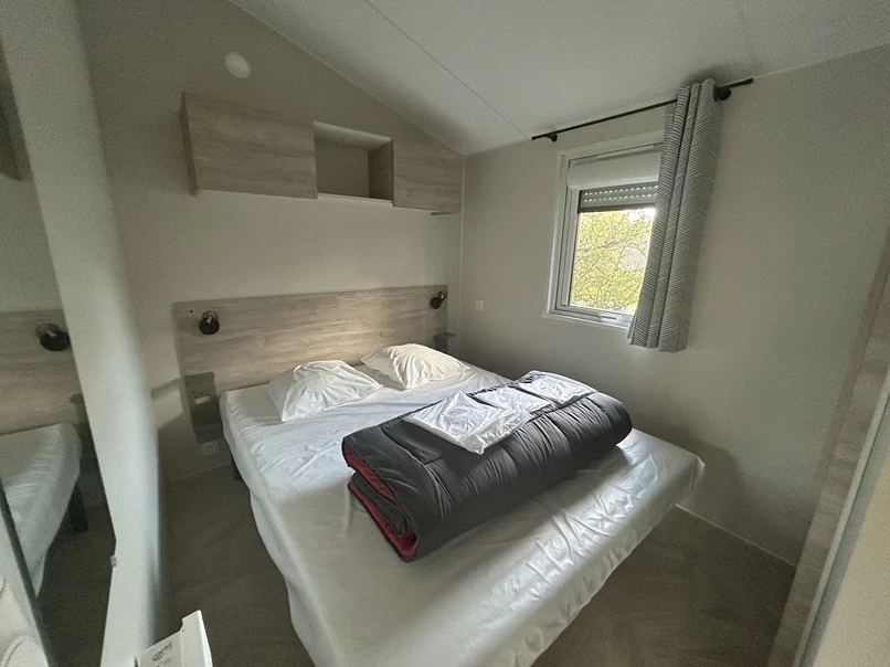 Camping Les Charmes - 4*, Camping 4* à Apremont (Vendée) - Location Mobil Home pour 8 personnes - Photo N°6