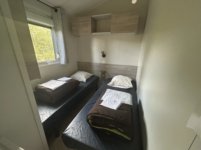 Camping Les Charmes - 4*, Camping 4* à Apremont (Vendée) - Location Mobil Home pour 8 personnes - Photo N°8