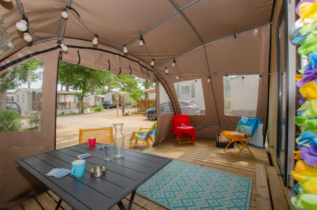 Camping Les Jardins d'Agathe - 4*, Camping 4* à Grau D'Agde (Hérault) - Location Tente équipée pour 4 personnes - Photo N°4