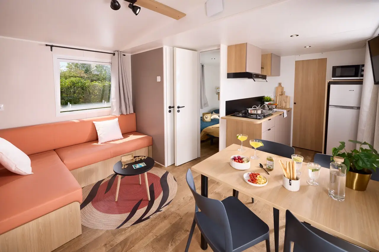 Camping Lloret Blau 4*, Camping 3* à Lloret de Mar (Gérone) - Location Mobil Home pour 4 personnes - Photo N°3