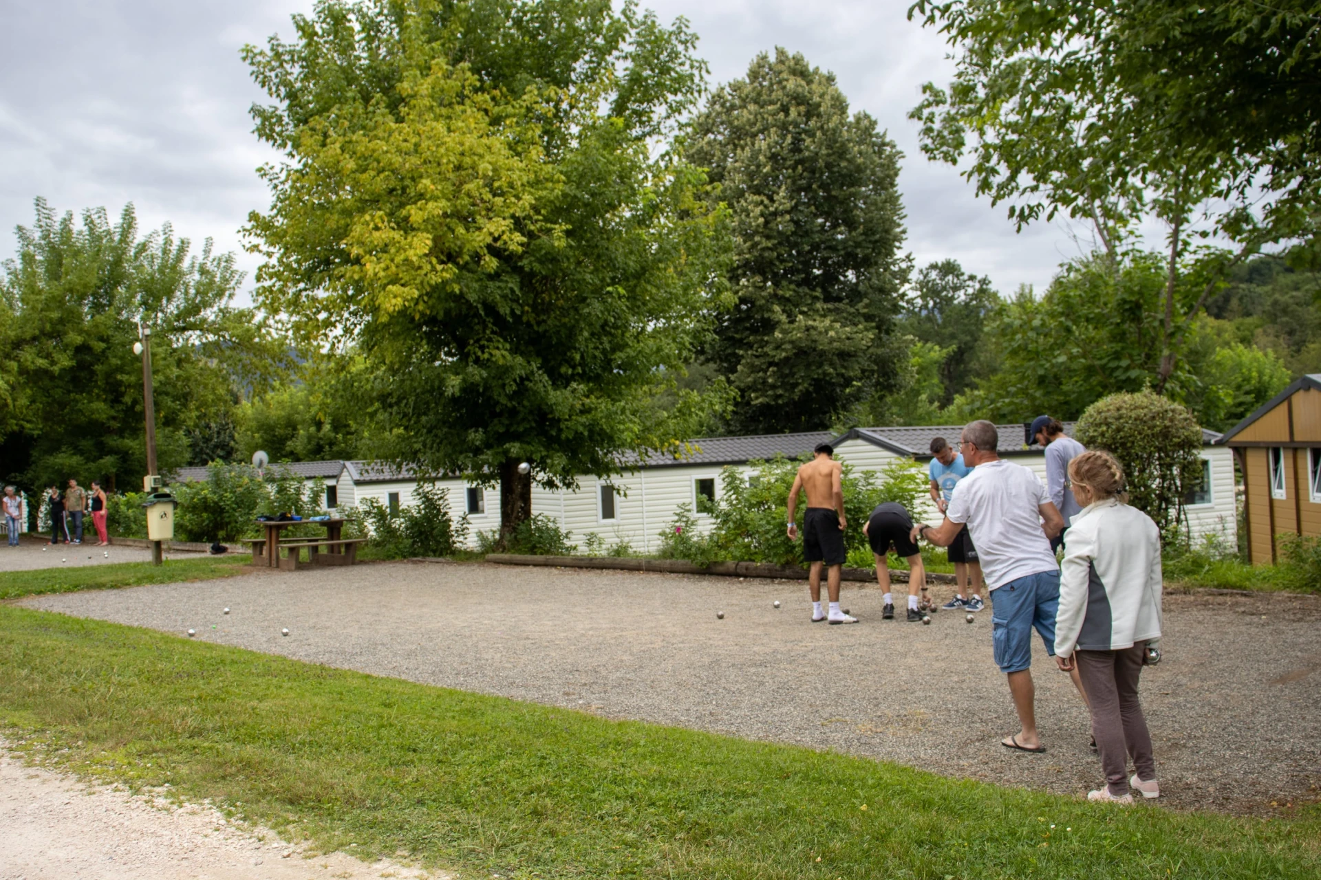 Camping Parc d'Audinac les Bains - 3*, Camping à Audinac les bains (Ariège) - Location Chalet pour 5 personnes - Photo N°13