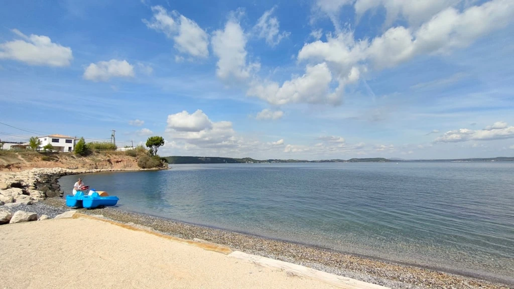 Camping Félix de la Bastide 3*, Camping 3* à Saint Mitre les Remparts (Bouches du Rhône) - Location Mobil Home pour 6 personnes - Photo N°19