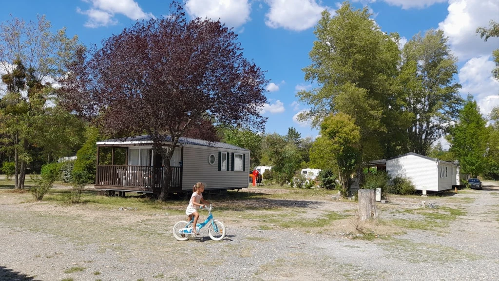 Camping La Célestine 3*, Camping 3* à Beynes (Alpes de Haute Provence) - Location Mobil Home pour 4 personnes - Photo N°19