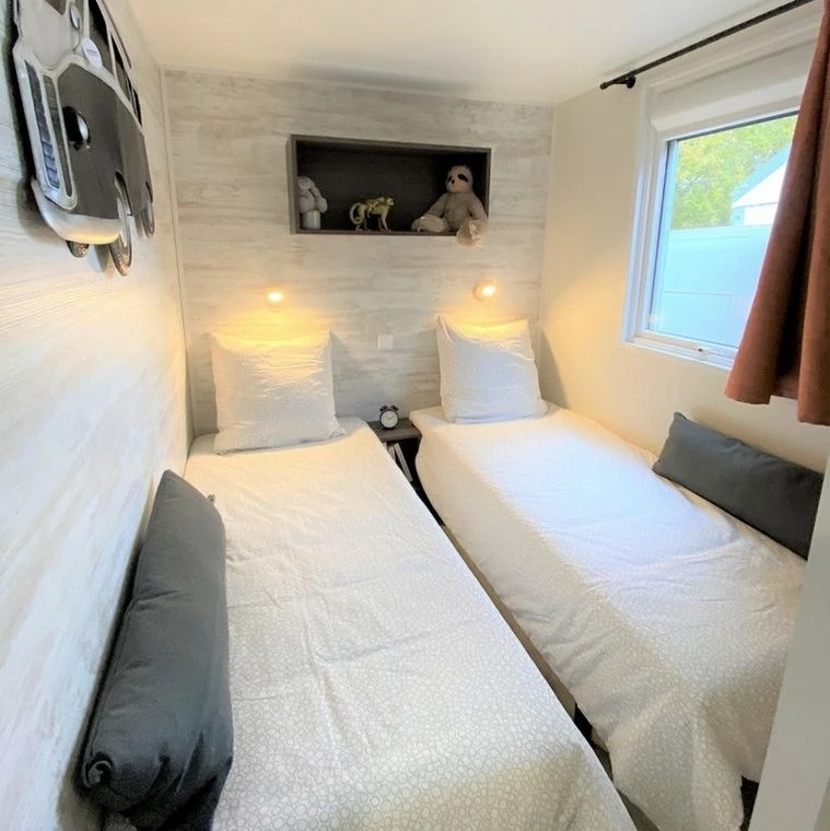 Camping de Kérantérec 4 *, Camping 4* à La Forêt Fouesnant (Finistère) - Location Mobil Home pour 5 personnes - Photo N°6