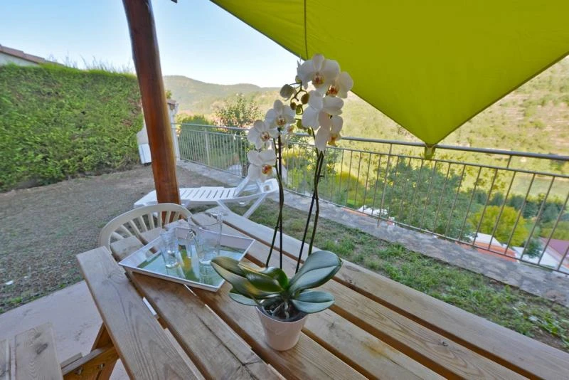 Camping de la Cascade, Camping 4* à Saint Rome de Tarn (Aveyron) - Location Maison pour 6 personnes - Photo N°3