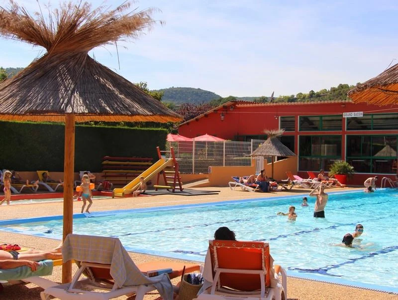 Camping de la Cascade, Camping 4* à Saint Rome de Tarn (Aveyron) - Location Mobil Home pour 6 personnes - Photo N°8