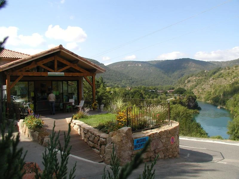 Camping de la Cascade, Camping 4* à Saint Rome de Tarn (Aveyron) - Location Mobil Home pour 6 personnes - Photo N°11
