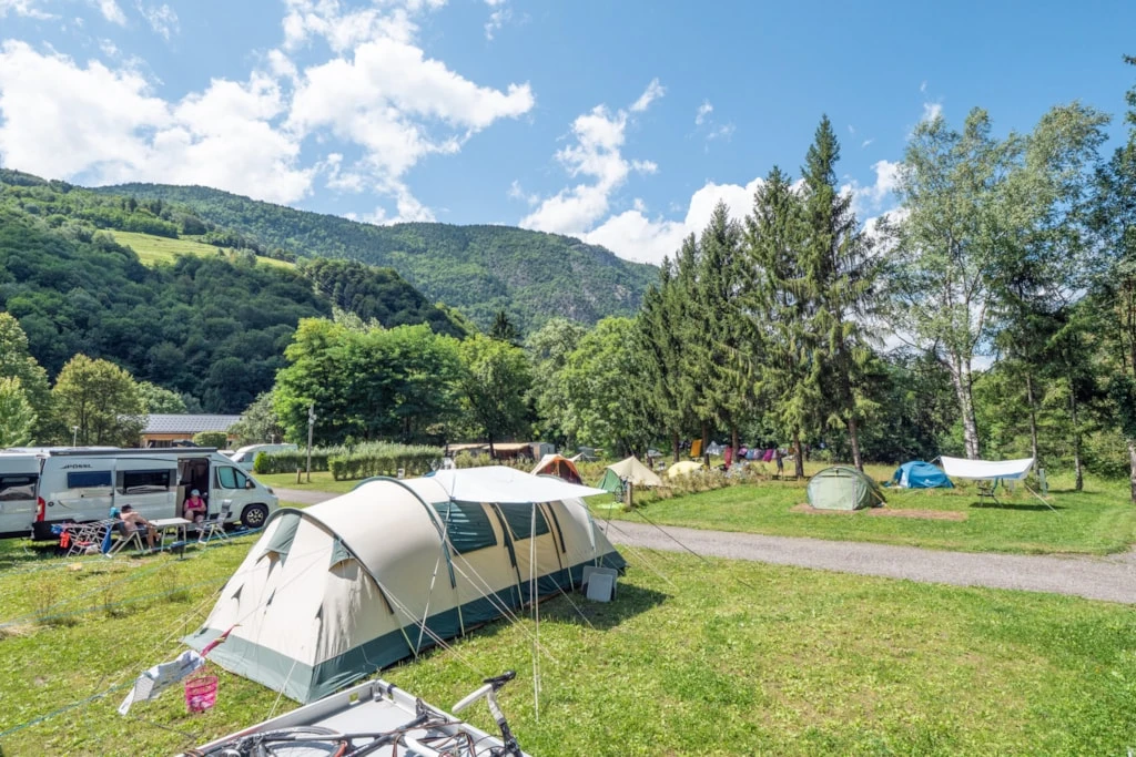 Camping des Neiges - 3*, Camping 3* à Aigueblanche (Savoie) - Location Mobil Home pour 6 personnes - Photo N°11