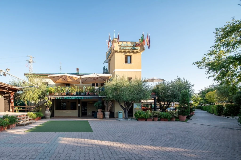 Camping Heliopolis 4*, Camping 4* à Pineto (Teramo) - Location Gite pour 2 personnes - Photo N°7