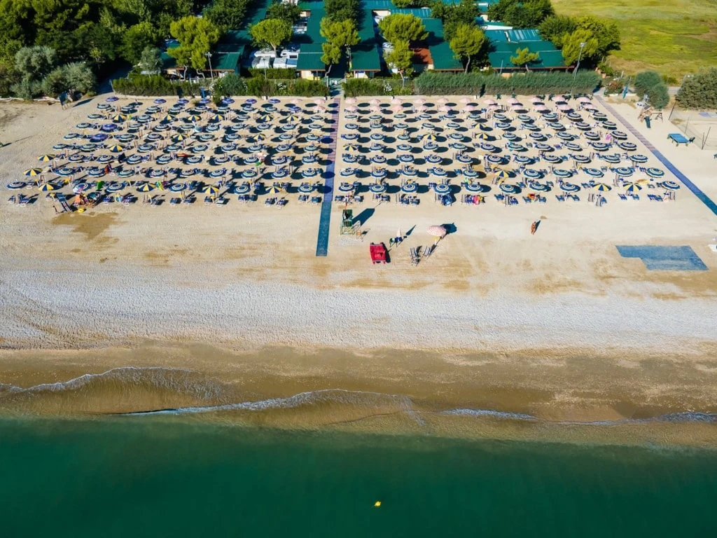 Camping Heliopolis 4*, Camping 4* à Pineto (Teramo) - Location Gite pour 2 personnes - Photo N°8