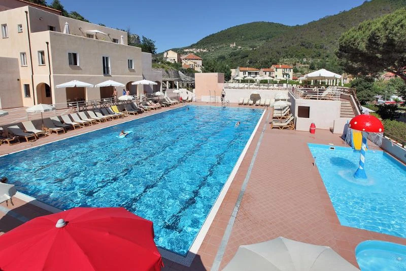 Il Villaggio di Giuele - 3*, Camping 3* à Finale Ligure (Savone) - Location Mobil Home pour 4 personnes - Photo N°11