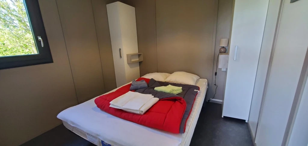 Lodges de Blois-Chambord 3*, Camping 3* à Mont près Chambord (Loir et Cher) - Location Chalet pour 5 personnes - Photo N°6