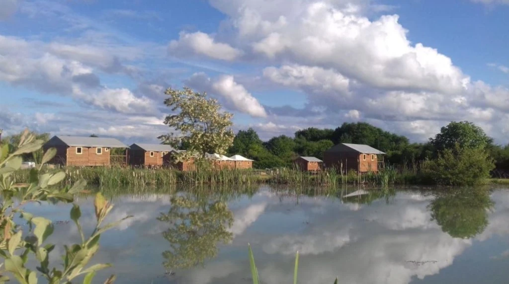 Lodges de Blois-Chambord 3*, Camping 3* à Mont près Chambord (Loir et Cher) - Location Chalet pour 5 personnes - Photo N°12