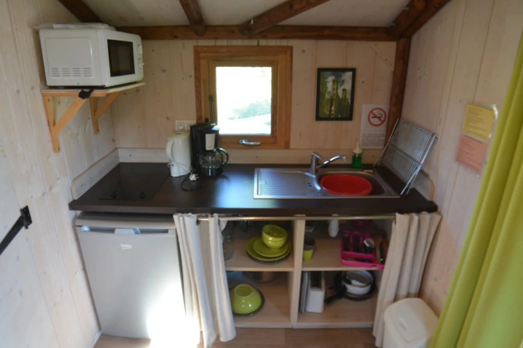 Lodges de Blois-Chambord 3*, Camping 3* à Mont près Chambord (Loir et Cher) - Location Tente équipée pour 2 personnes - Photo N°5